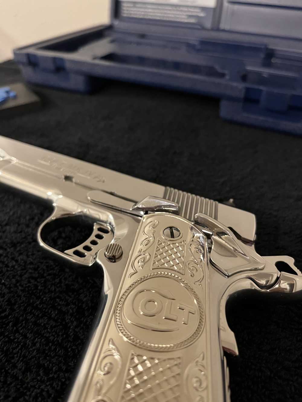 Colt 1911 Series 80 .45acp Breathtaking bright stainless! -img-12