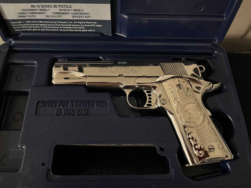 Colt 1911 Series 80 .45acp Breathtaking bright stainless! -img-2