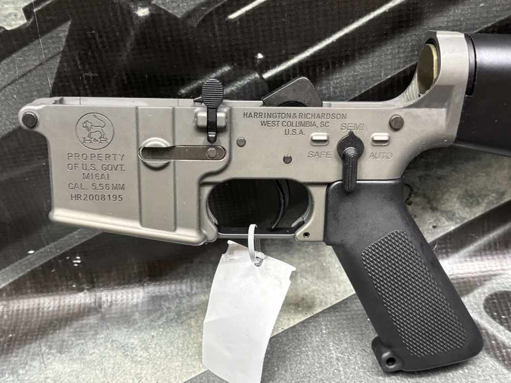 Colt 603 M16A1 Harrington & Richardson clone 5.56 complete lower gray -img-2