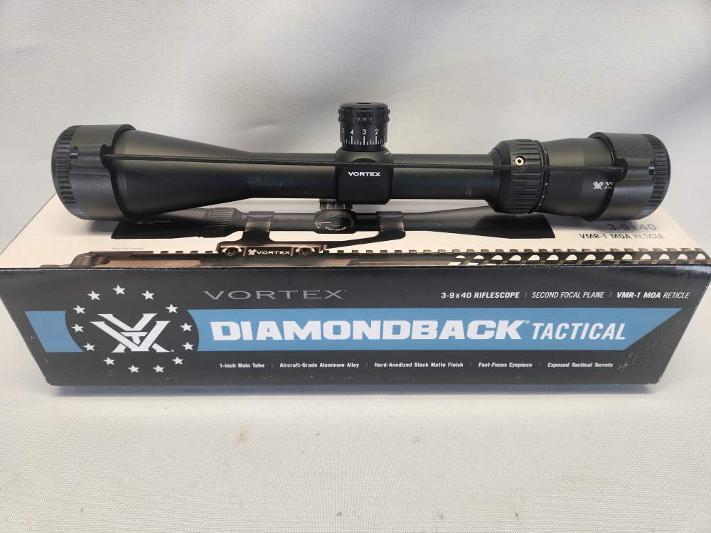 Vortex Diamondback Tactical 3-9x40 VMR-1 MOA SFP-img-0