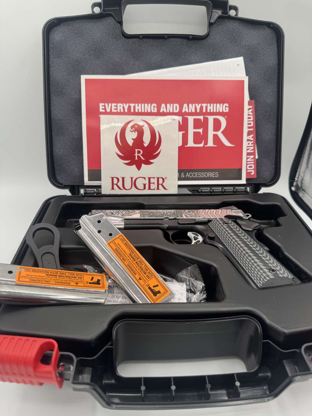 RUGER 1911 Custom  Engraved 9MM Government -img-1
