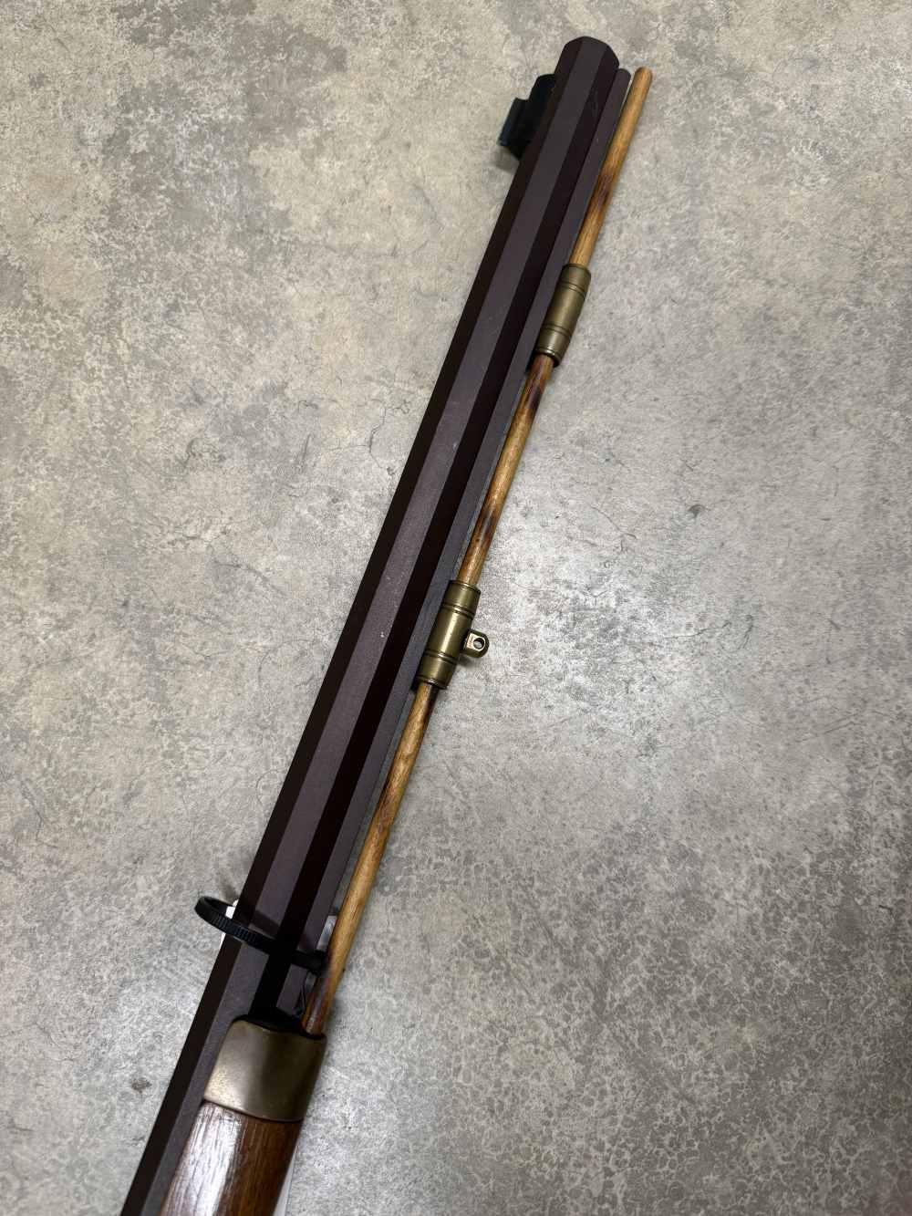 Beautiful Thompson Center Flintlock Muzzleloader 45 cal-img-4