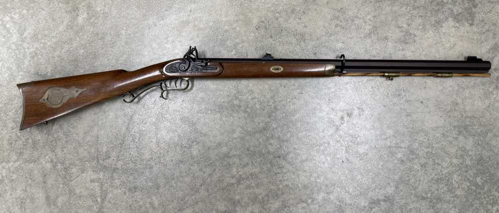 Beautiful Thompson Center Flintlock Muzzleloader 45 cal-img-0