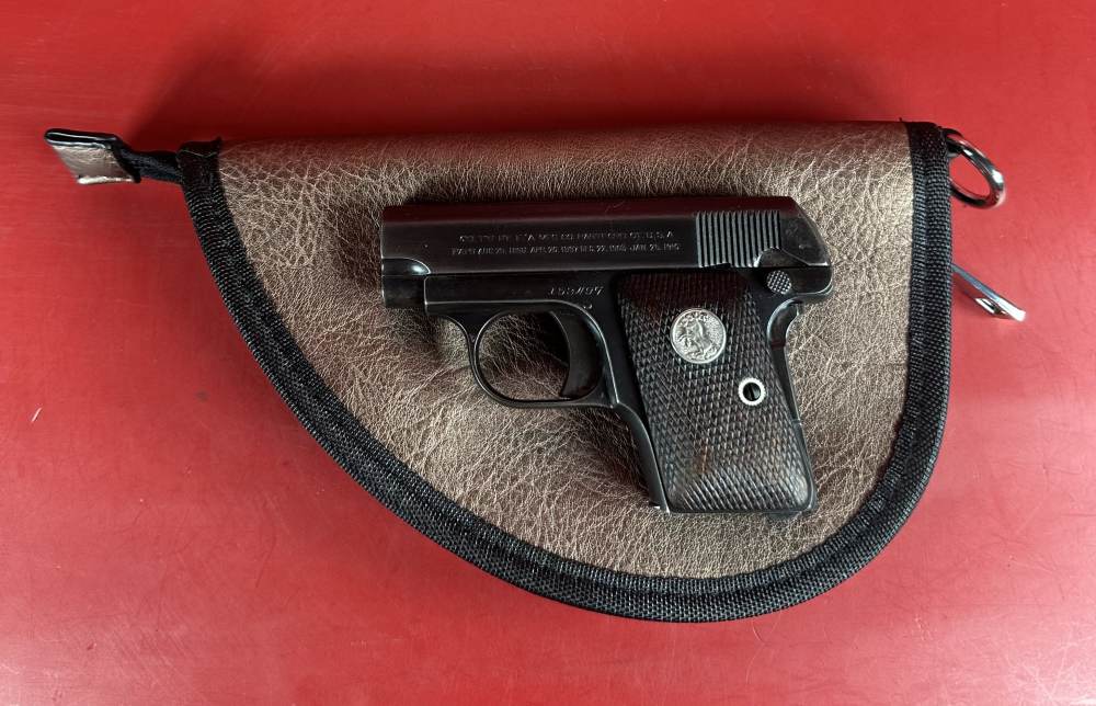 1917 Colt M1908 Vest Pocket Hammerless .25 ACP. Walnut. Excellent Condition-img-0