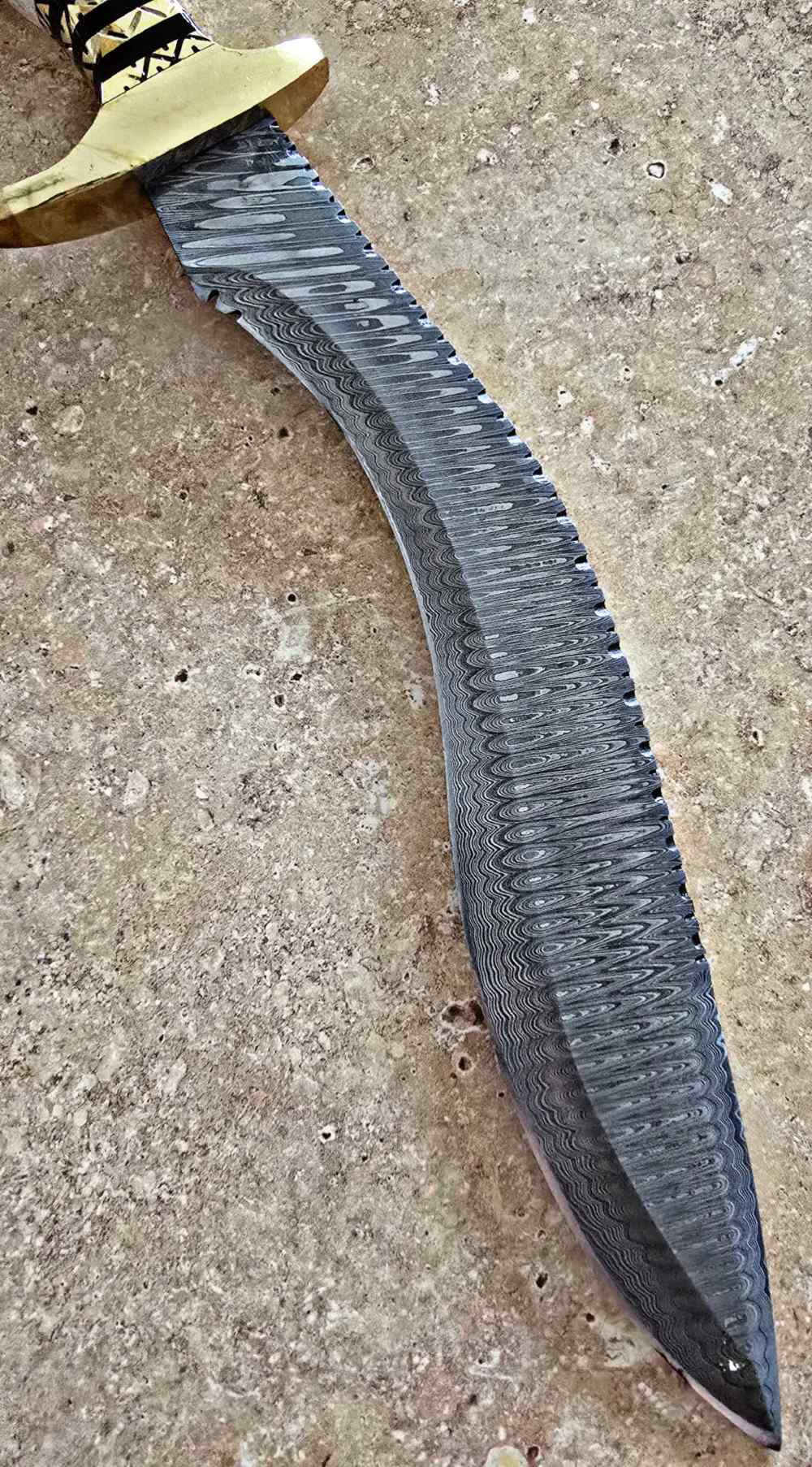 Damascus hand-made hand-forged CROWN STAG KUKRI -img-4