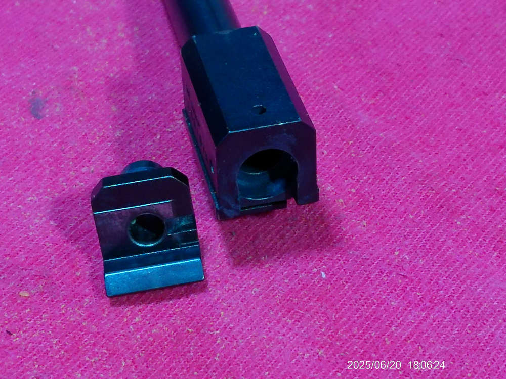 SIG SAUER P220 .22LR CONVERSION KIT MINT IN ORIGINAL BOX *RARE*-img-6
