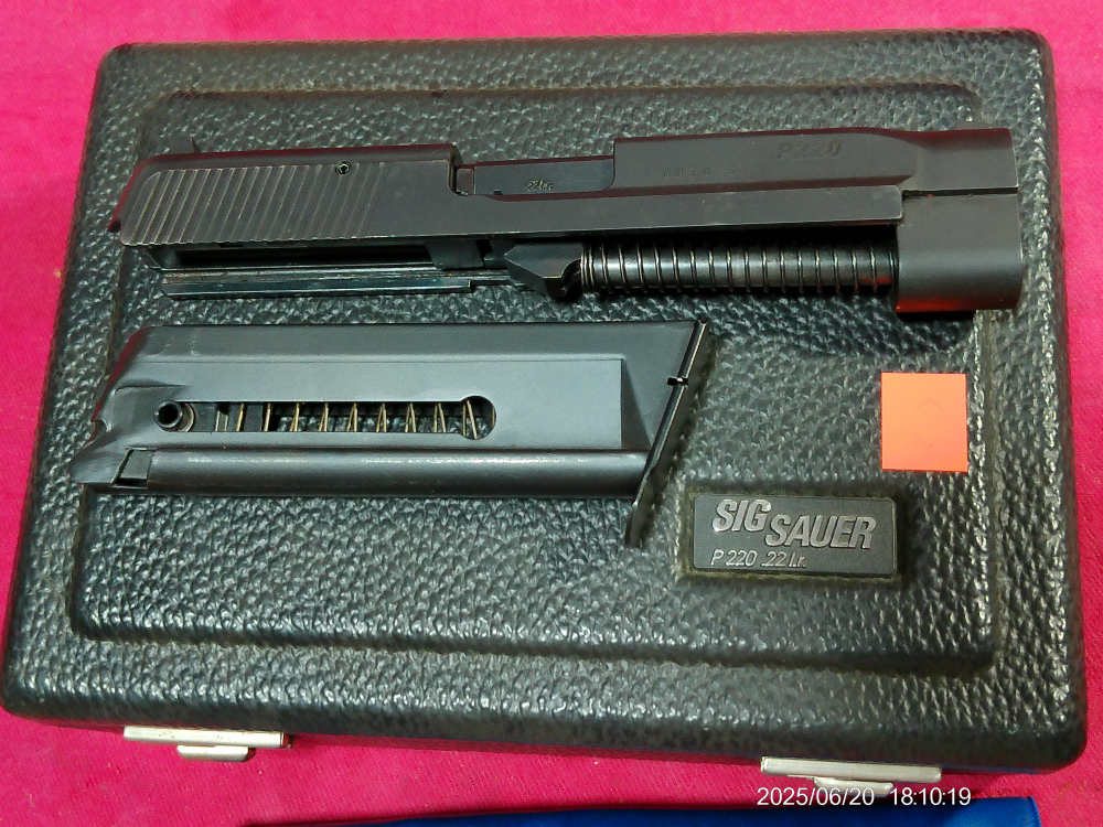 SIG SAUER P220 .22LR CONVERSION KIT MINT IN ORIGINAL BOX *RARE*-img-9