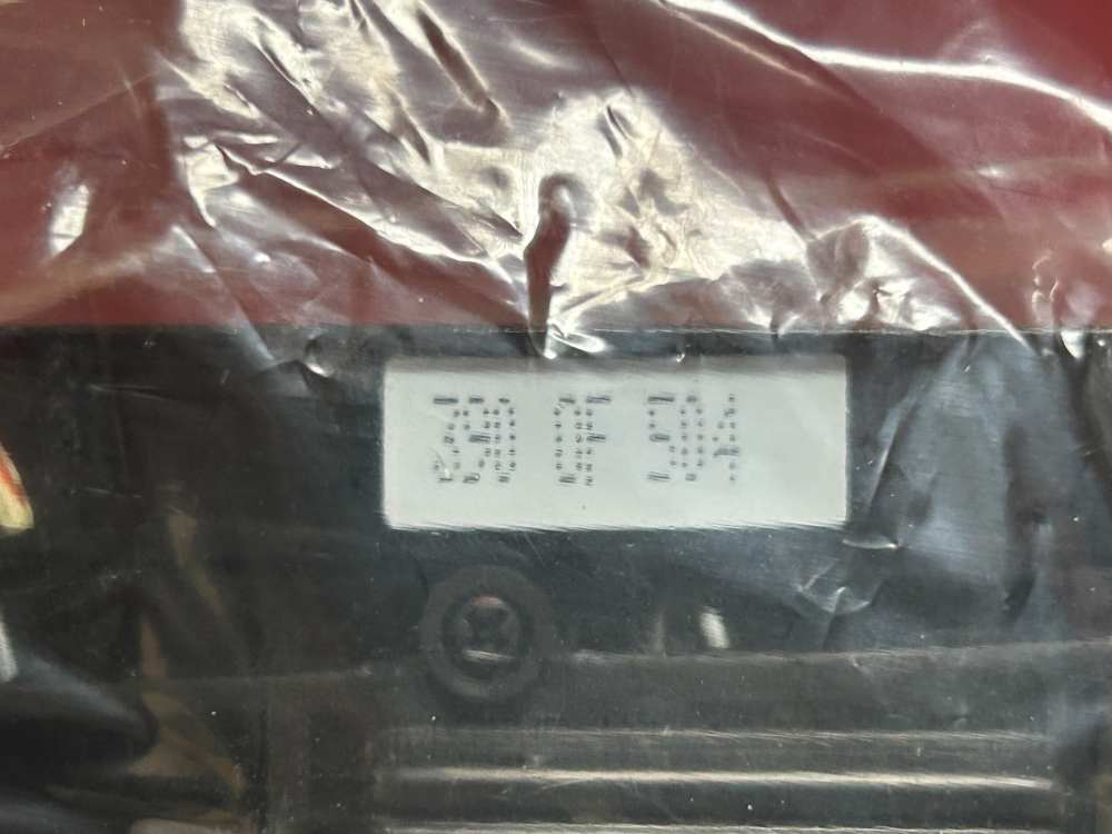 Ertl 1947 Hoppe’s 100 Year Anniversary Dodge Canopy Delivery Truck 21135-P -img-27