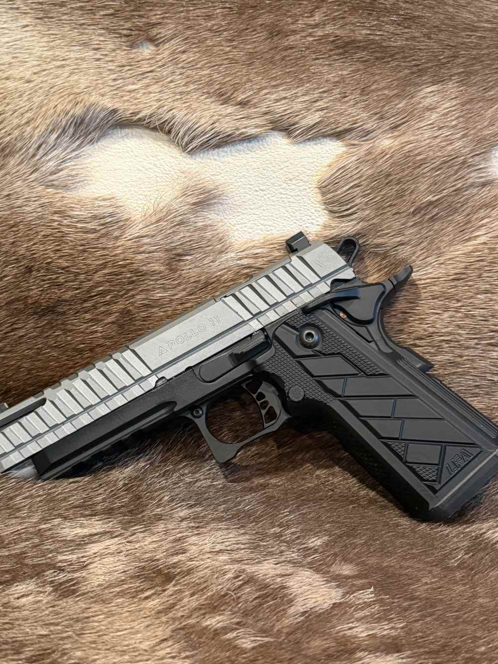 Live Free Armory LFA Apollo 11 V2 9mm 18 + 1 Night Sights  Optics Ready Cut-img-1
