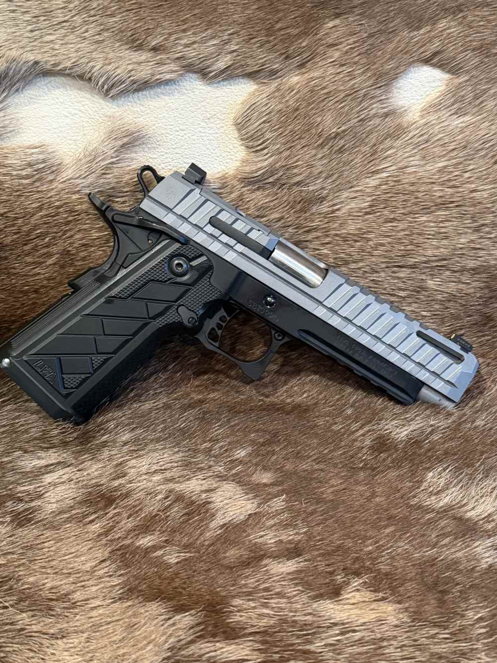 Live Free Armory LFA Apollo 11 V2 9mm 18 + 1 Night Sights  Optics Ready Cut-img-0