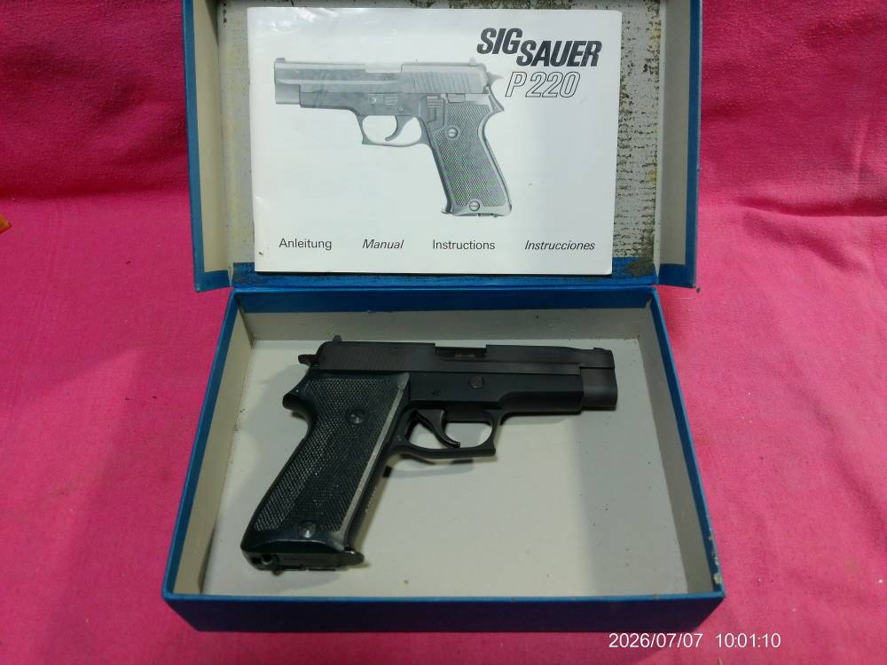 SIG SAUER P220 1ST VARIATION IN SCARCE 7.65 PARA CAL./30 LUGER *LIKE NEW*-img-0