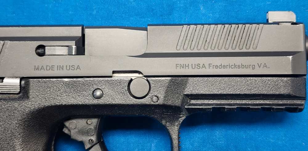 FN FNS-9 9MM 4" IN BOX W/ 3 MAGS - 2013-img-7