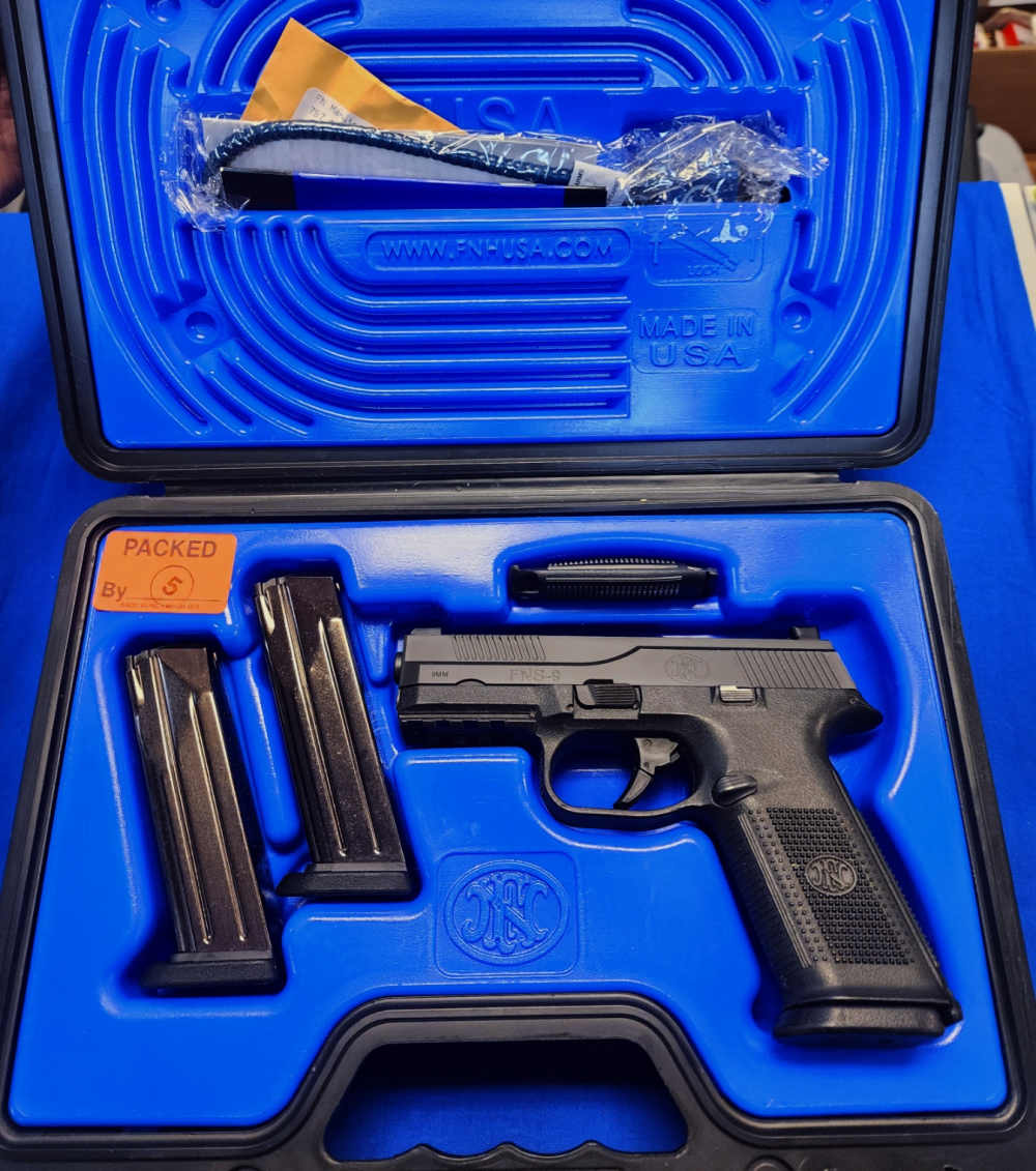 FN FNS-9 9MM 4" IN BOX W/ 3 MAGS - 2013-img-0