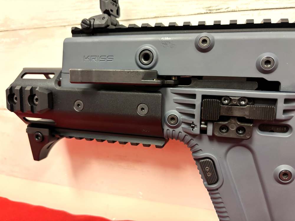 Factory New KRISS Vector SDP G2 9mm Pistol Combat Grey No Reserve!-img-2