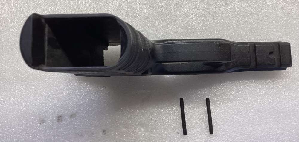 TAURUS PT24/7 PRO, 45ACP, GRIP and TRIGGER FRAME w/ Retaining Pins -img-4