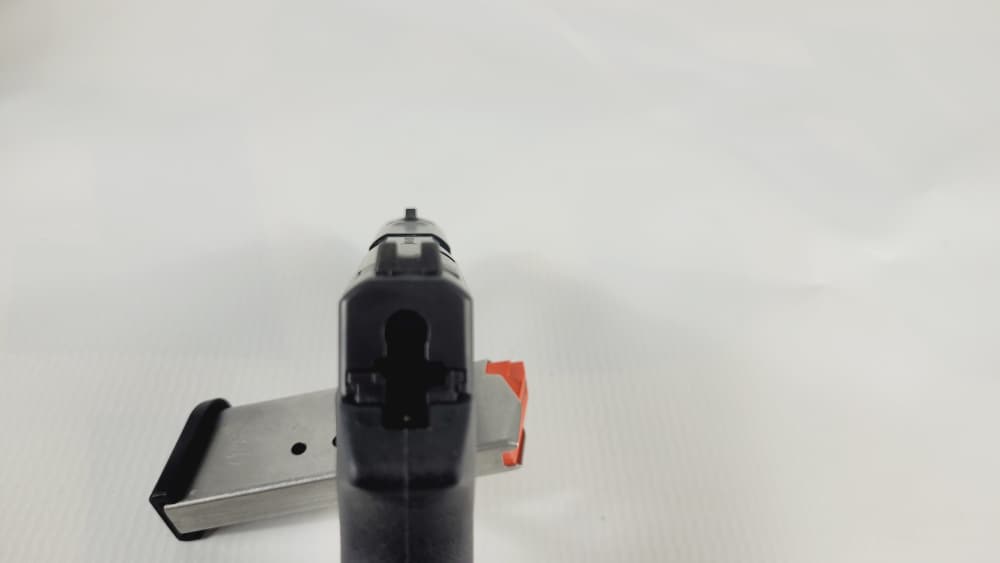 Smith & Wesson Bodyguard 380 w Two Mags & Built in Laser-img-6