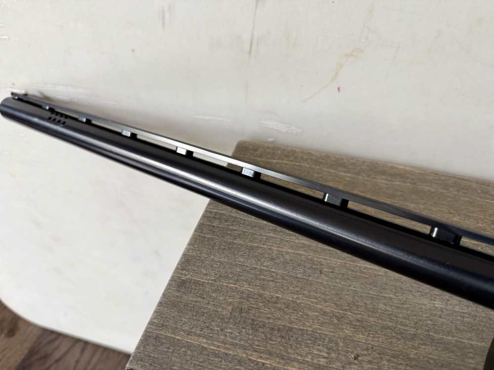 MOSSBERG 930 28” VENT RIB PORTED ACCUCHOKE BARREL WALNUT FURNITURE 12 GA-img-9