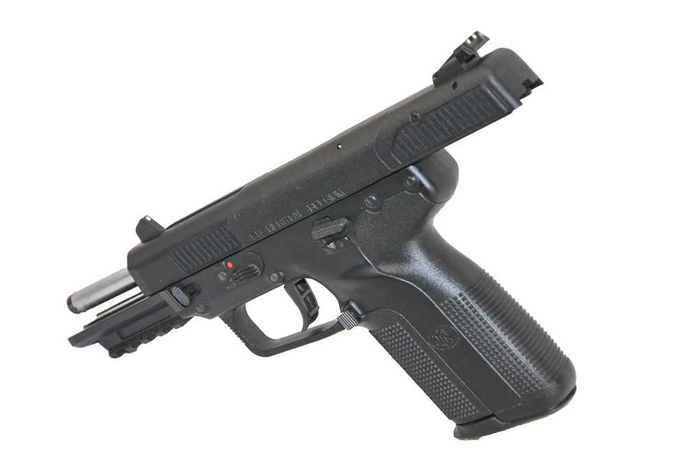 FN Five-seveN 5.7x28mm - Lightly Used - Excellent Condition - All Black - 1-img-6
