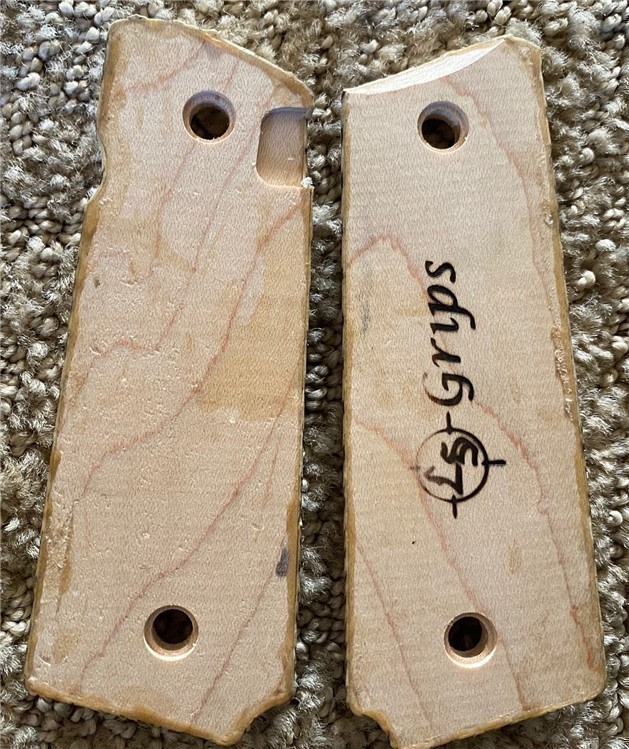 1911 Grips Genuine Python Skin GRIPS ONLY-img-1
