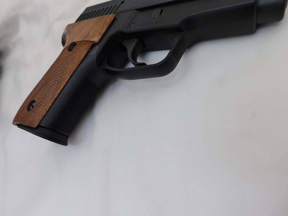 2001 Sig Sauer P299 40 Smith Wesson In The Case Germany-img-14