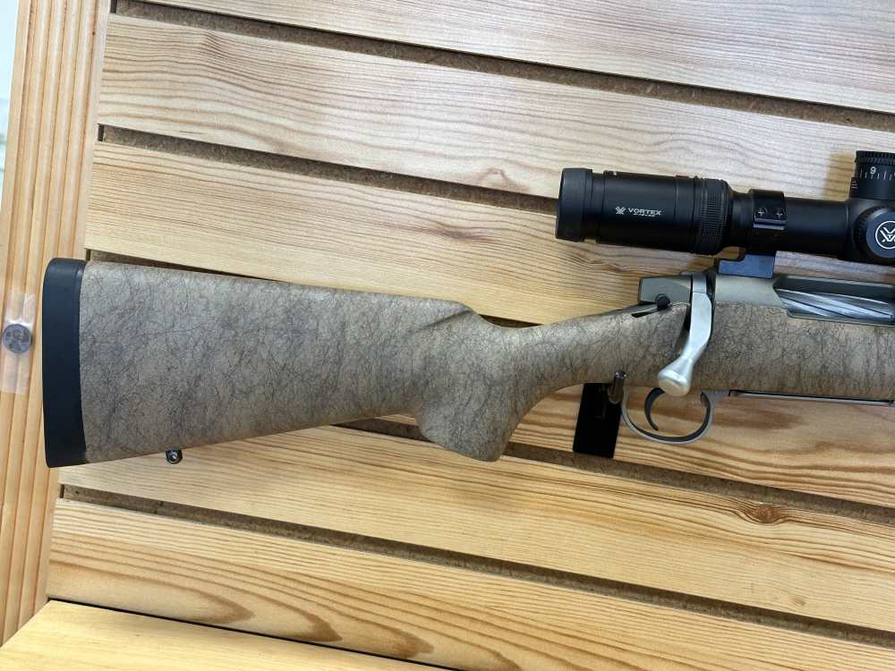 Gunwerks LR-800 26" 6XC w/ Vortex 4-16x50-img-2