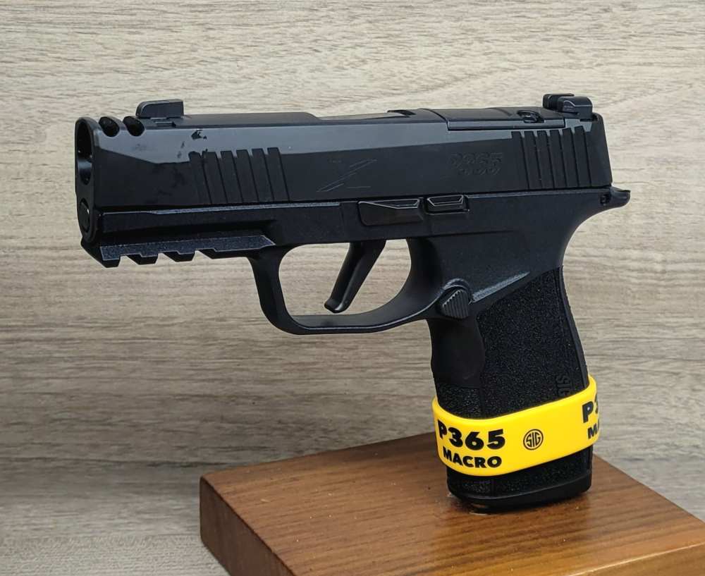 SIG SAUER P365X-MACRO COMP 9MM 3.1" 17+1 (2 FREE MAGS)-img-7