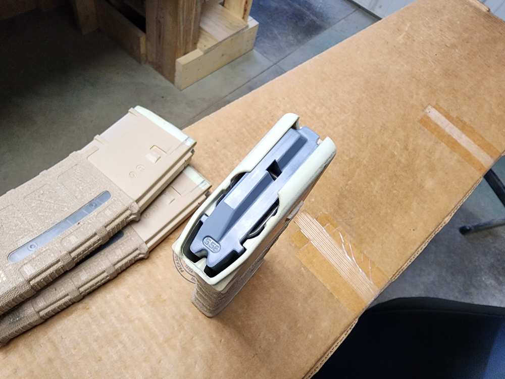 PICS! HAND STIPPLED SIX MAGPUL PMAG AR-15 30 ROUND MAG M3 FDE 556 223 AR M4-img-11