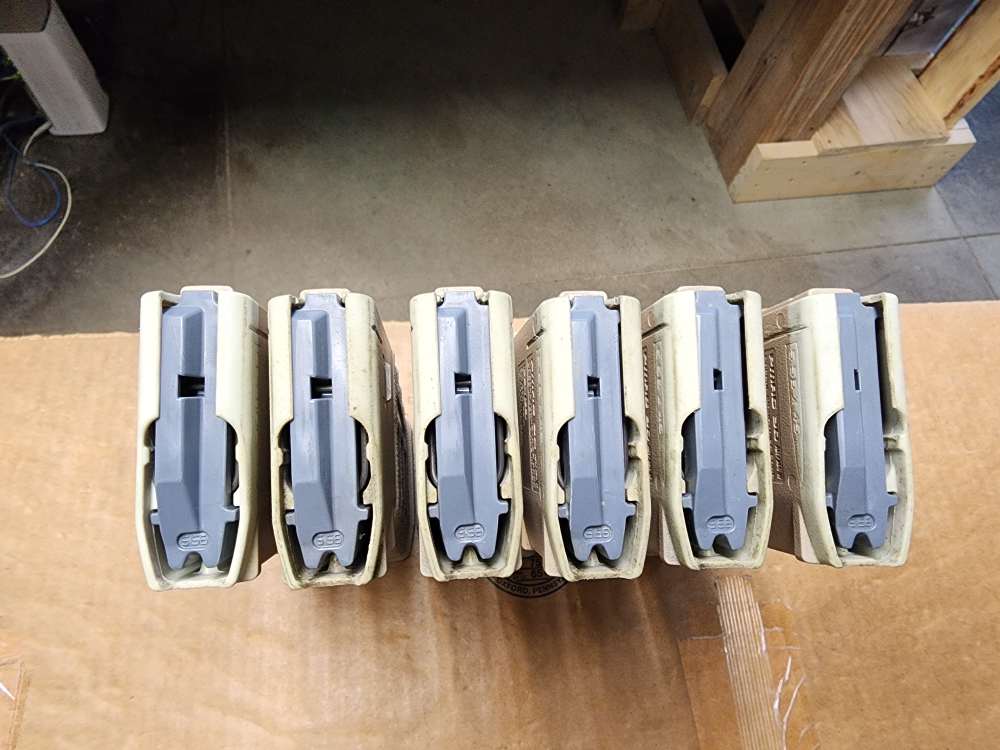 PICS! HAND STIPPLED SIX MAGPUL PMAG AR-15 30 ROUND MAG M3 FDE 556 223 AR M4-img-12