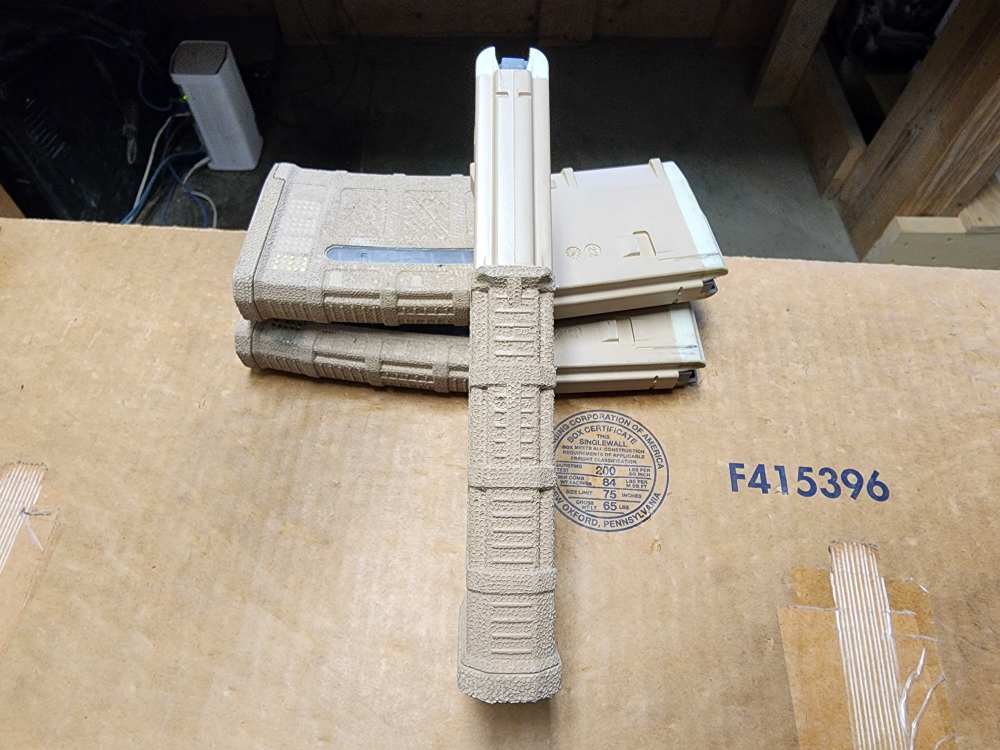 PICS! HAND STIPPLED SIX MAGPUL PMAG AR-15 30 ROUND MAG M3 FDE 556 223 AR M4-img-5