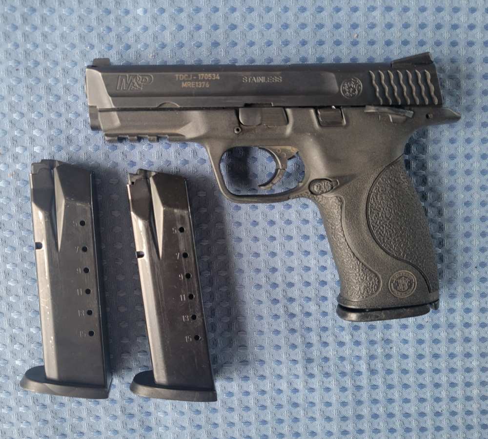 Smith & Wesson M&P 357 Sig w/3 mags-img-2