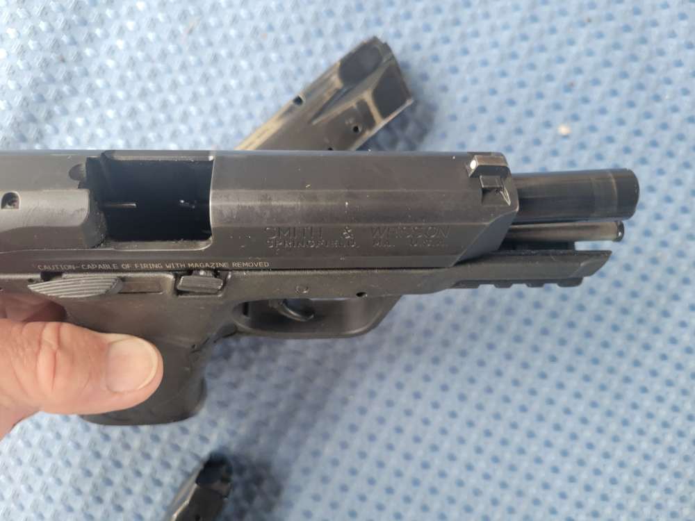 Smith & Wesson M&P 357 Sig w/3 mags-img-13