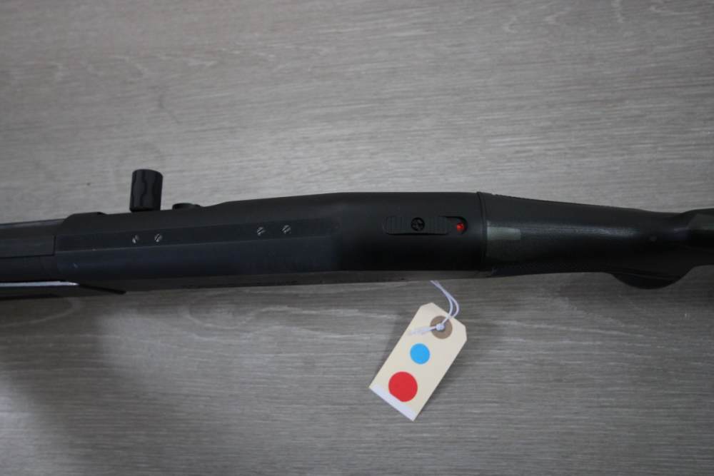 Mossberg Model 940 JM Pro in 12 Gauge with 24" VR Barrel. -img-12