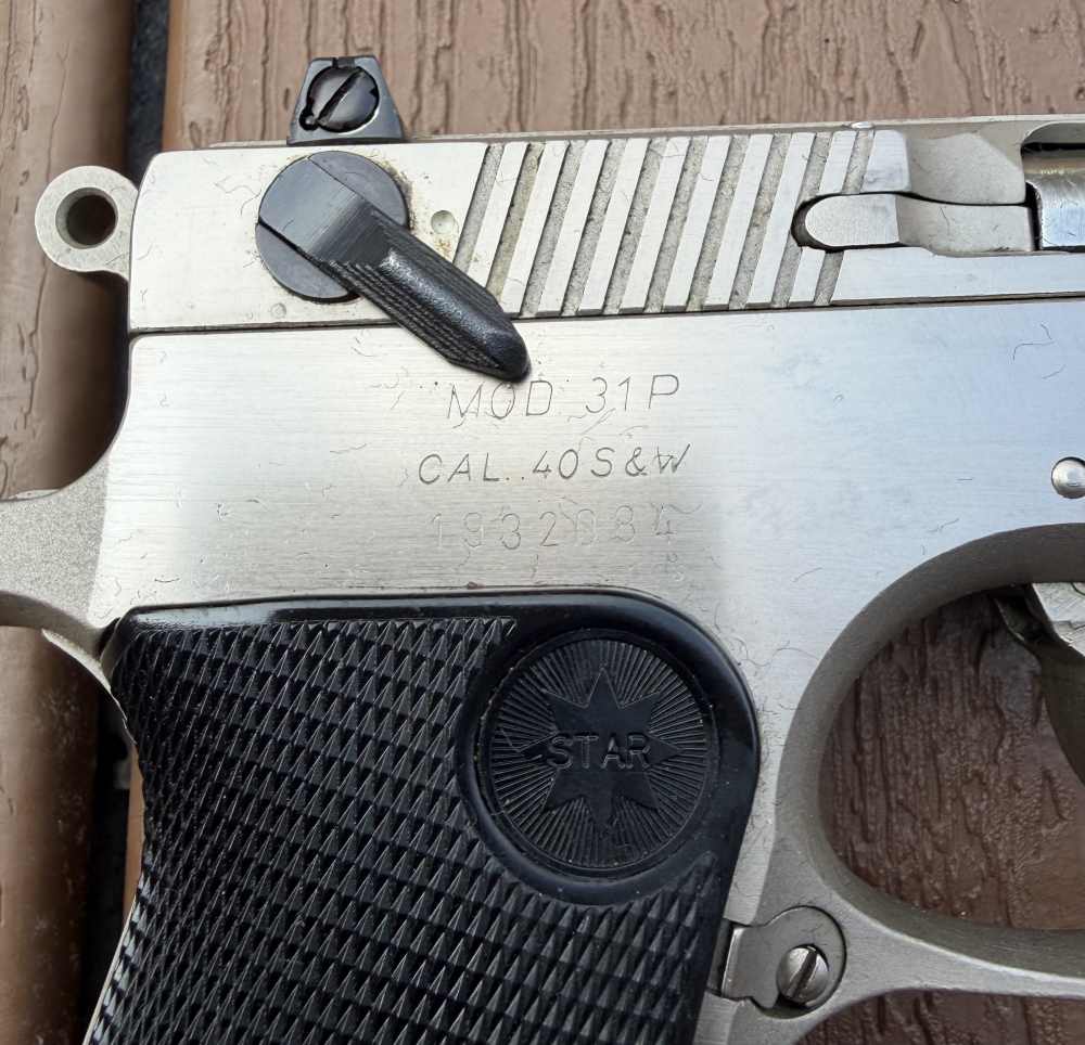 Nice Spanish star mod 31P .40 cal pistol -img-7