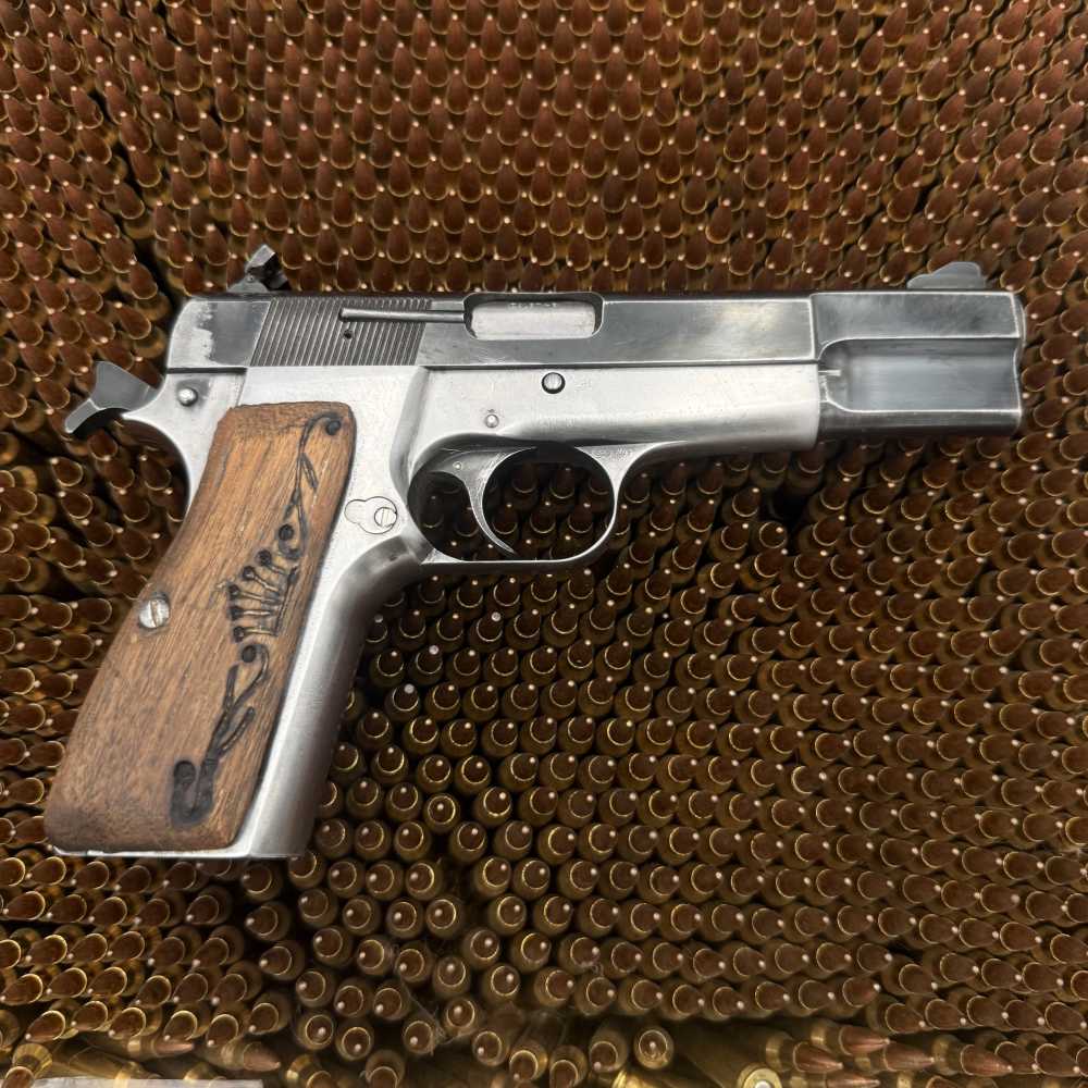 Browning Arms Company Hi Power Made In Belgium 9mm Layaway 1977-img-0