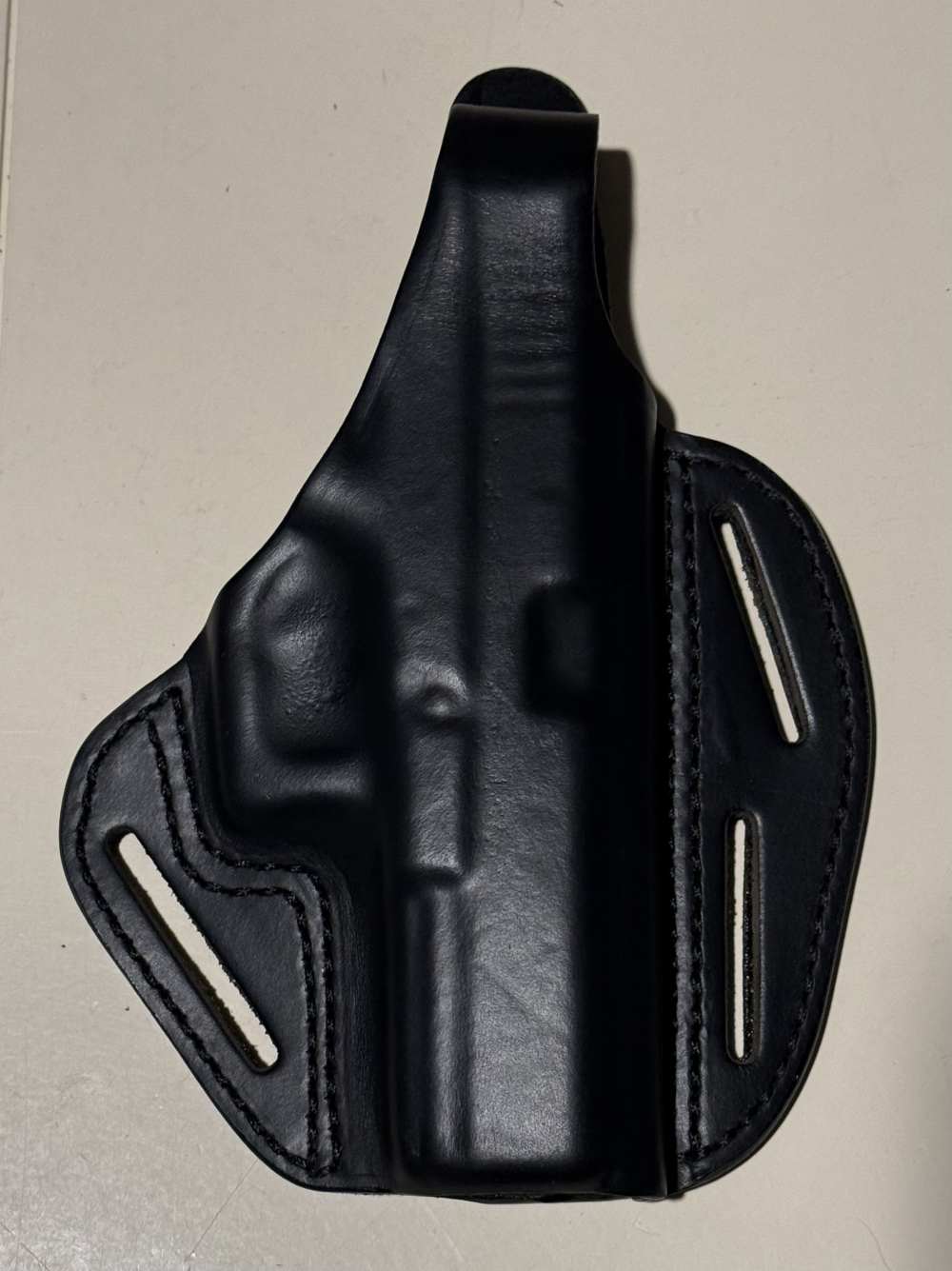 BLACKHAWK LEATHER PANCAKE HOLSTER for GLOCK 17/22/31 right hand, -img-0