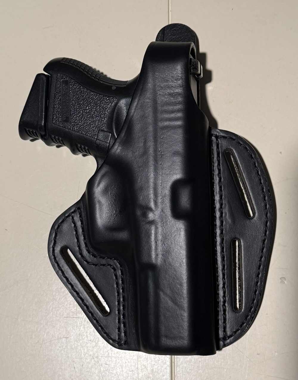 BLACKHAWK LEATHER PANCAKE HOLSTER for GLOCK 17/22/31 right hand, -img-5