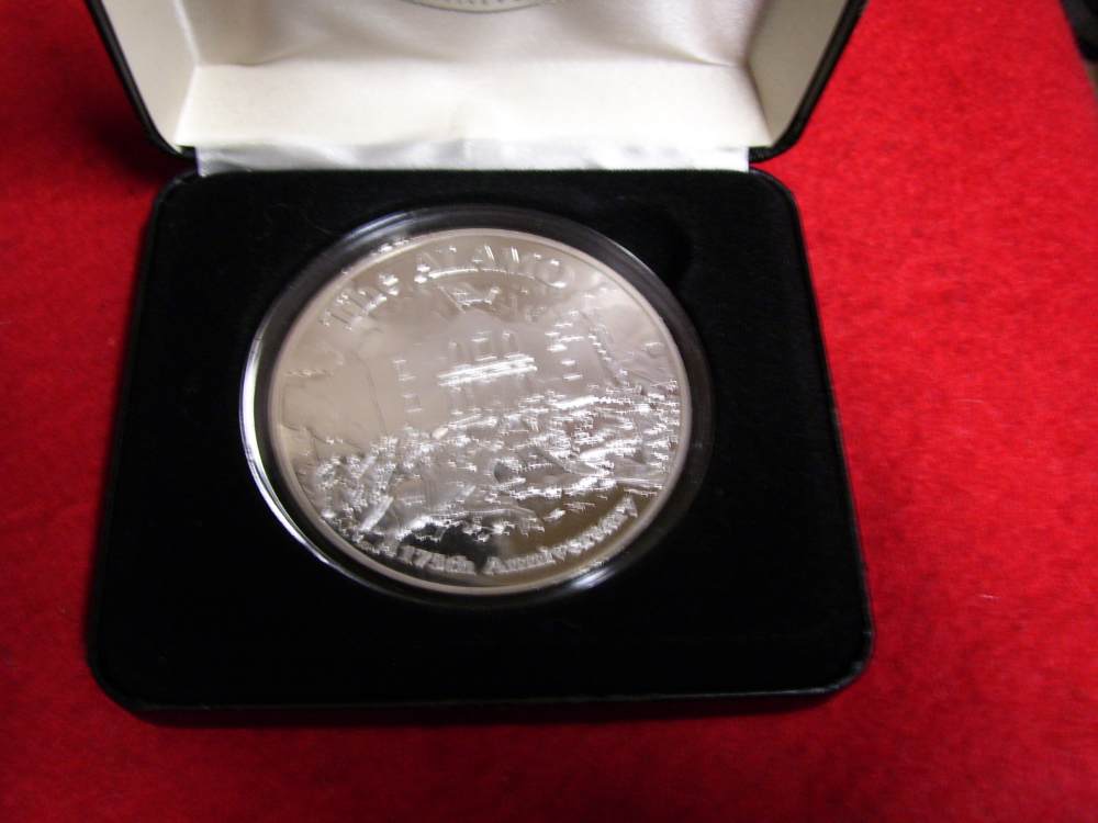 John Wayne The Alamo Medal-img-8