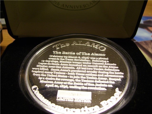 John Wayne The Alamo Medal-img-5