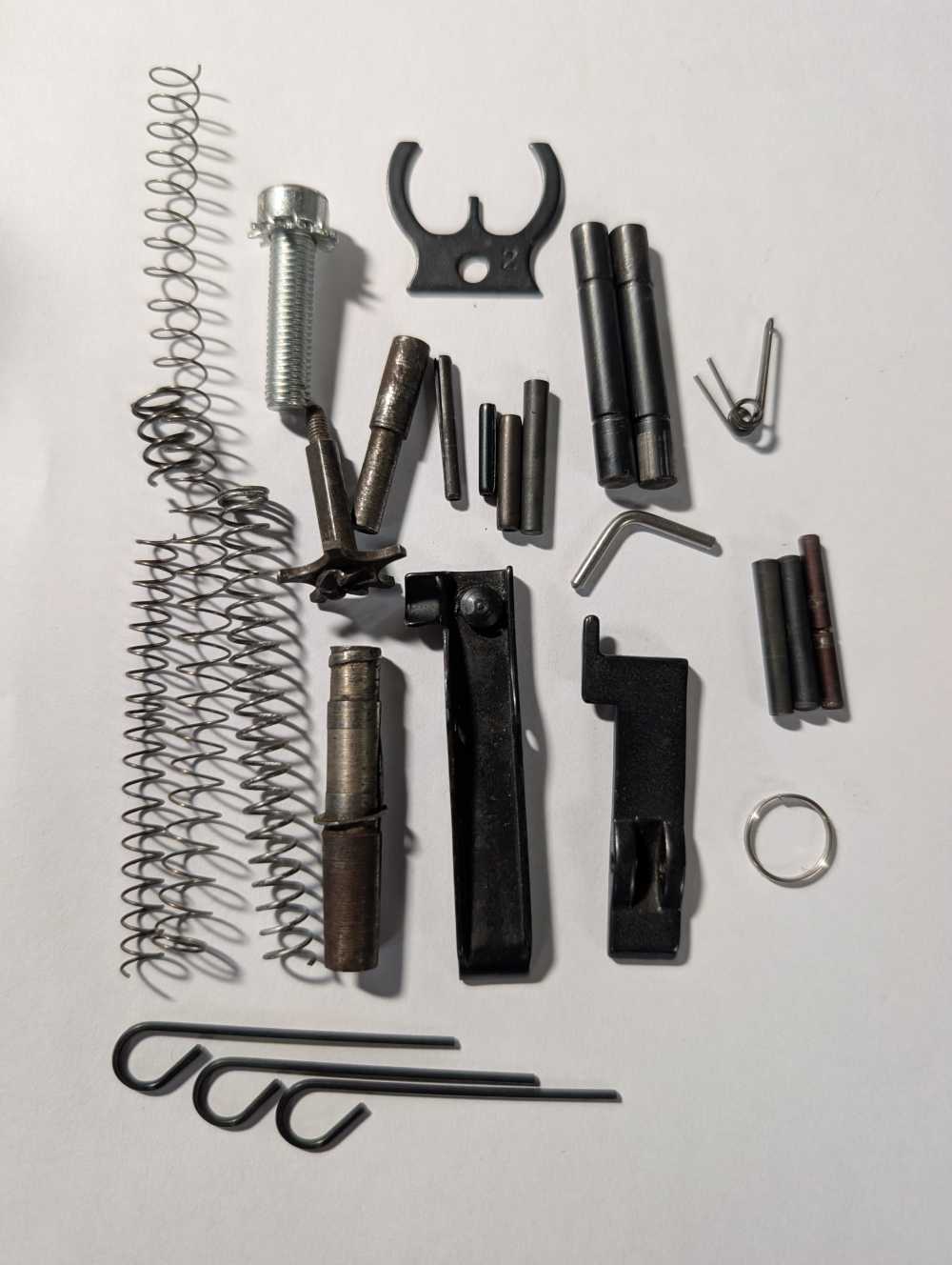Miscellaneous Rifle and Pistol Small Parts Lot-img-0