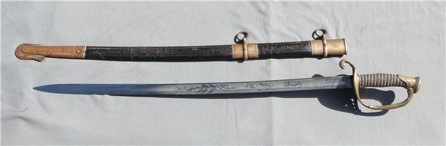 USN CIVIL WAR OFFICERS PRESENTATION SWORD w/PAPERS-img-1
