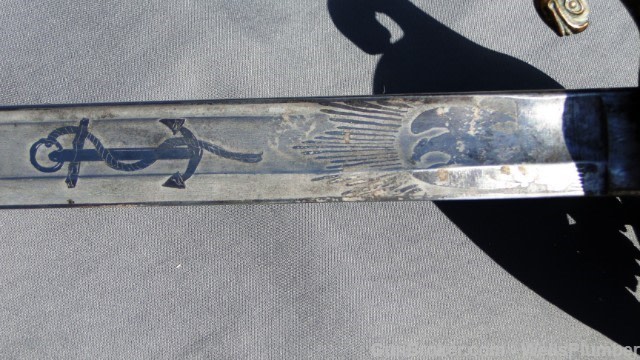 USN CIVIL WAR OFFICERS PRESENTATION SWORD w/PAPERS-img-11