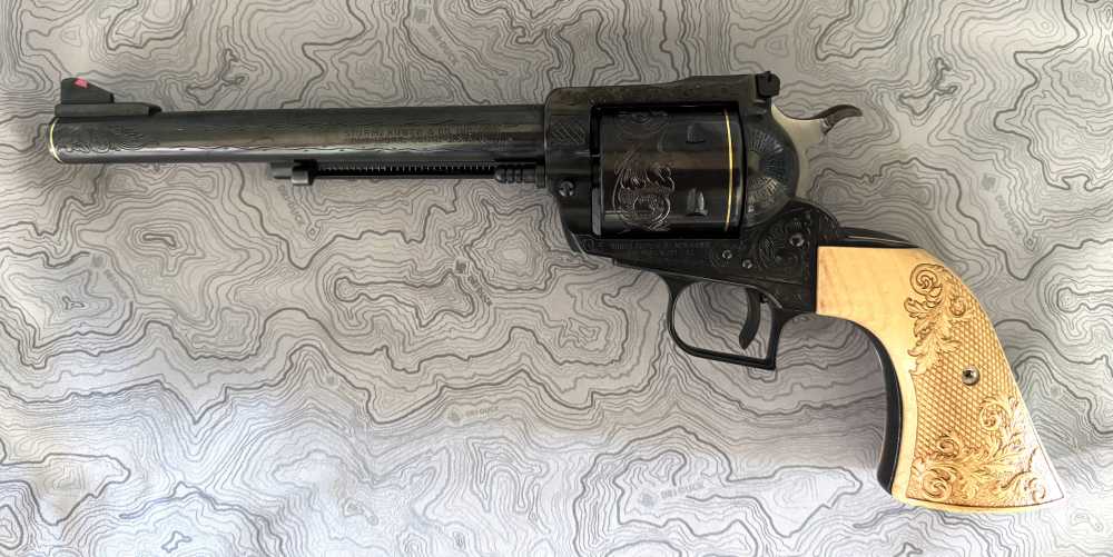 Hand Engraved, Gold Inlay,  Three Screw Ruger Super Blackhawk-img-1