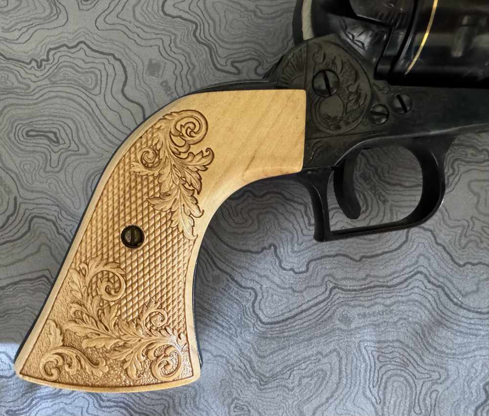 Hand Engraved, Gold Inlay,  Three Screw Ruger Super Blackhawk-img-2