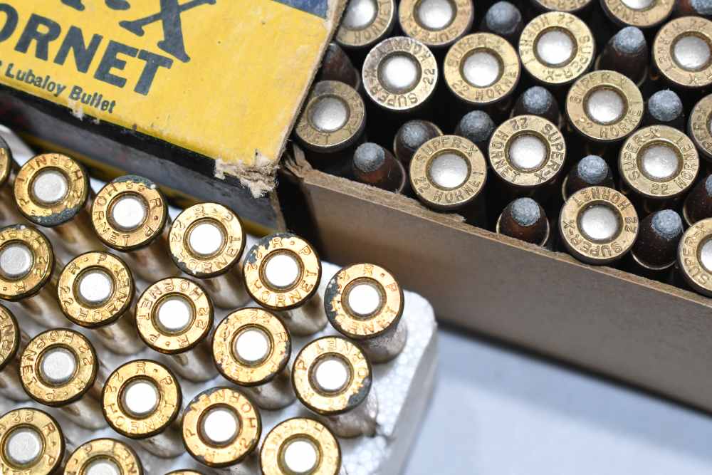 11 Boxes 546 RDS Vintage Mixed 22 Hornet Rifle Ammo Winchester Remington +-img-12