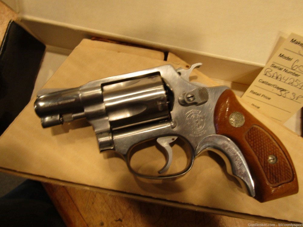 USED Smith & Wesson 60 38 Special 2in Stainless Revolver - 5 Rounds -img-5