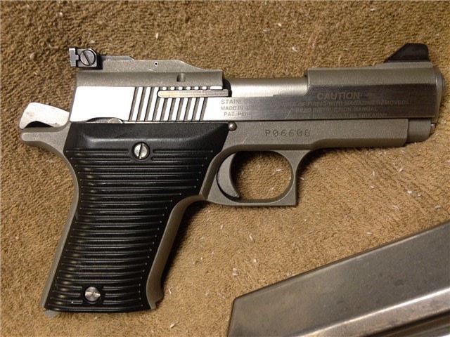 AMT Automag II 22 magnum 3.375"-img-1