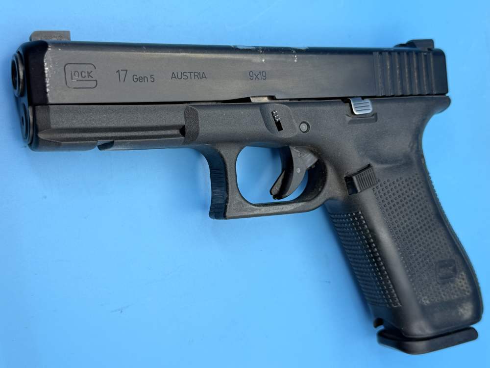 Glock 17 Gen 5 9mm Police Trade-in G17 Ameriglo Night Sights-img-5