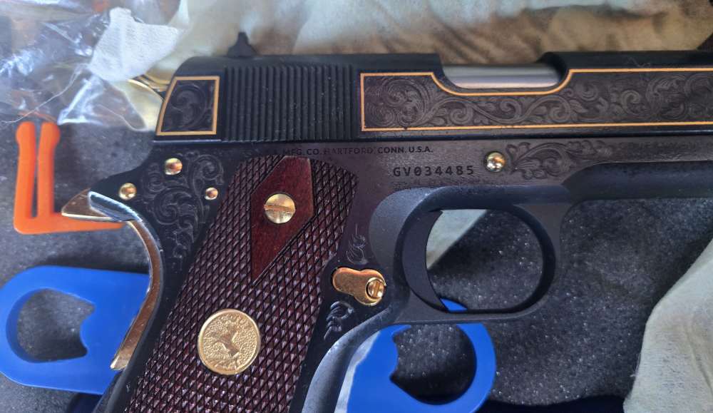 Colt 1911 government 70 engraved 45 acp gold engraved hardware gold mag-img-14