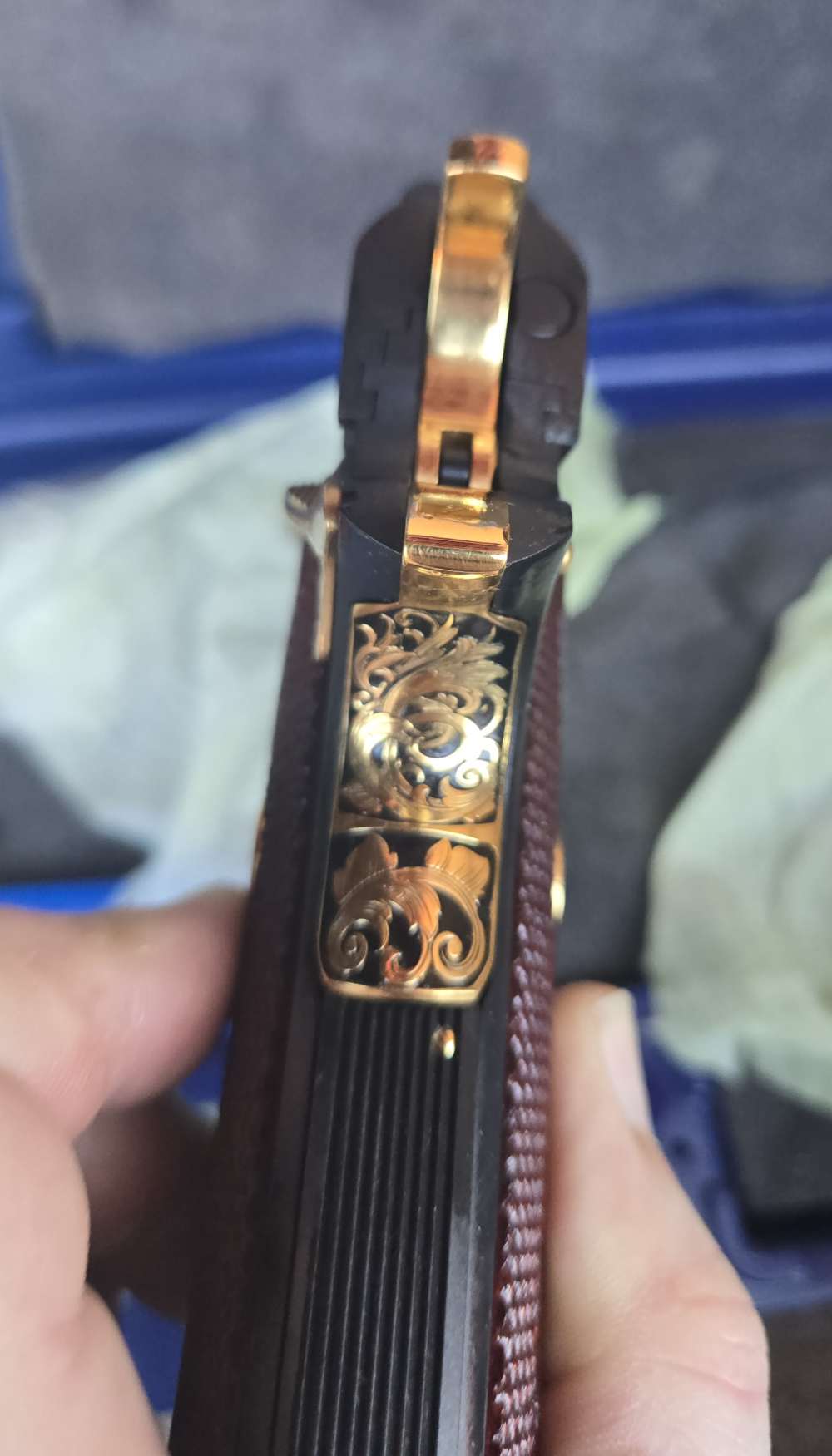 Colt 1911 government 70 engraved 45 acp gold engraved hardware gold mag-img-17