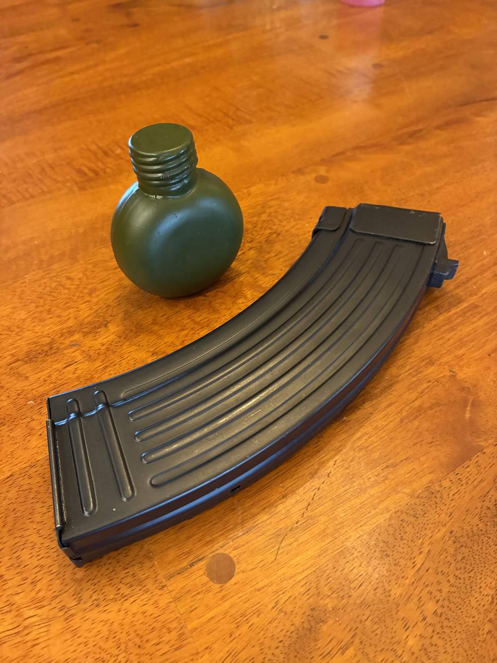 Chinese AK47 Pre Ban 30 Round Magazine 7.62x39 Plus Chinese AK Oil Bottle-img-0